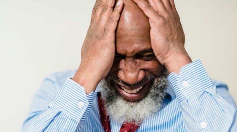 signs someone is lying